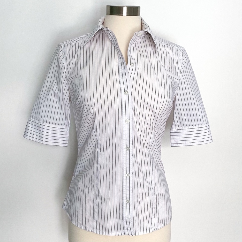 ⭐️ Express Black Stripe Short Sleeve Poplin Sz 8